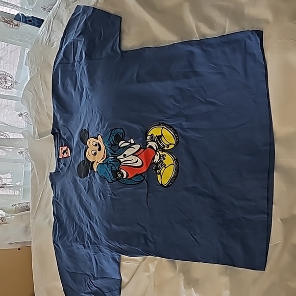 Disney Tops - Mickey Mouse T-Shirt